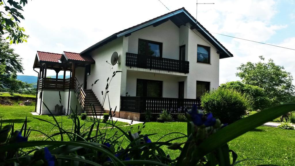 Apartment Lipa Irinovac Δωμάτιο φωτογραφία